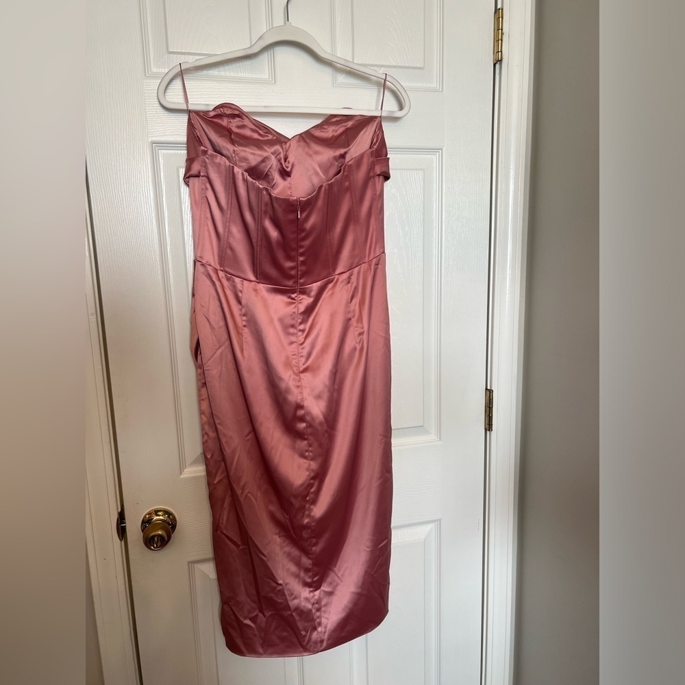 Bardot Jamila Corset Dress in Dusty Rose - Picture 6 of 11